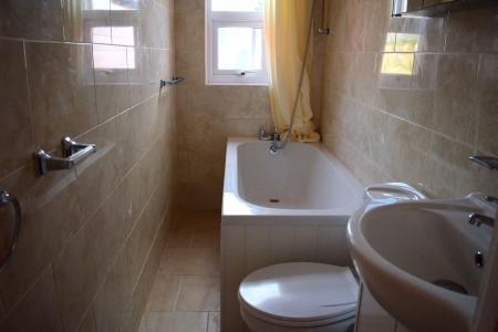 6 bedroom Semi-detached house to let in Gordon Road, Wincheap, CT1