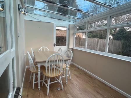 1 bedroom House share to let in Kemsing Gardens, Canterbury, CT2