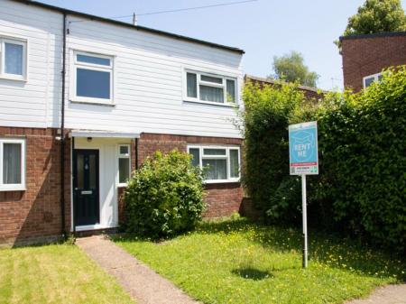 4 bedroom Town house to let in Mary Green Walk, Canterbury, CT1