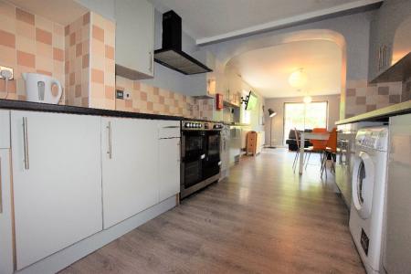 1 bedroom Semi-detached house to let in Sturry Road, Canterbury, CT1