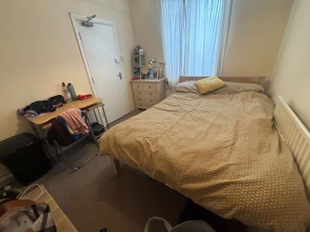 6 bedroom Terraced House to let in Wincheap, Canterbury, CT1