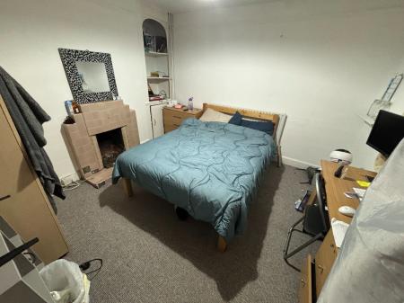 6 bedroom Terraced House to let in Wincheap, Canterbury, CT1