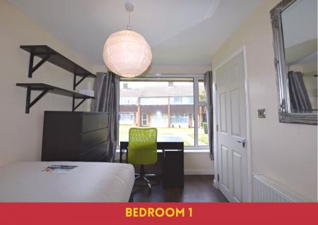 5 bedroom Semi-detached house to let in 5 Bed Student Home - 15 Rhodaus Close