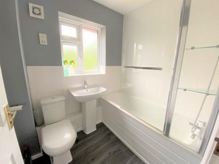 2 bedroom Terraced House to let in 15 Artillery Street (Near City Centre)