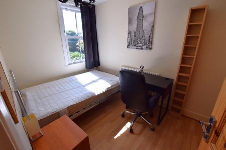 2 bedroom Terraced House to let in Ivy Lane (Near City Centre)