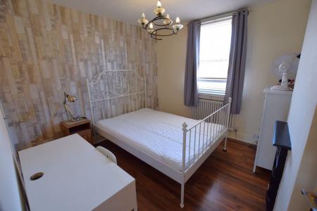 2 bedroom Terraced House to let in Ivy Lane (Near City Centre)