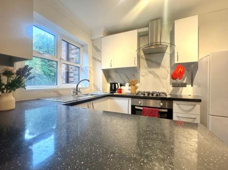 3 bedroom Terraced House to let in Starle Close