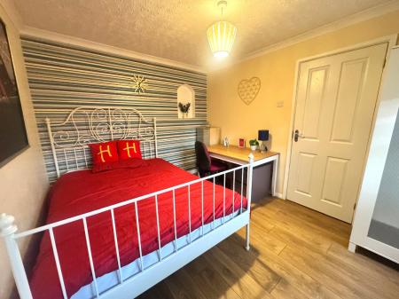 3 bedroom Terraced House to let in Starle Close