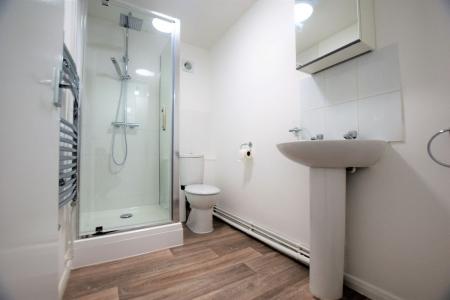 5 bedroom Terraced House to let in 37 Downs Road, Canterbury - UKC