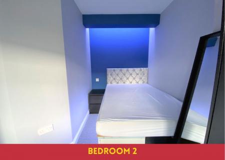 6 bedroom Semi-detached house to let in 6 Bedroom Student Home - Downs Road, UKC