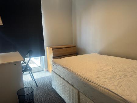 3 bedroom Bungalow to let in 37 Headcorn Drive, Canterbury