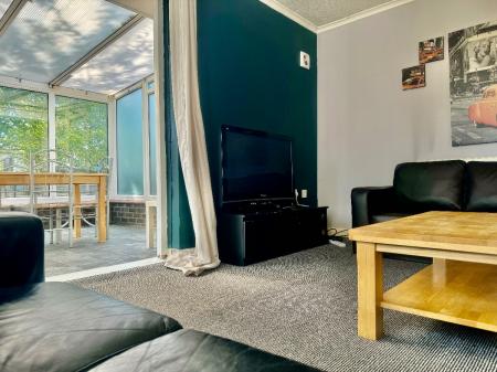 3 bedroom Bungalow to let in 37 Headcorn Drive, Canterbury