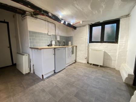 0 bedroom Shop to let in Burgate, Canterbury
