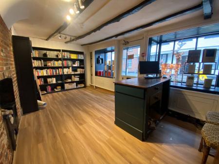 0 bedroom Shop to let in Burgate, Canterbury