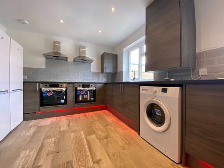 5 Bedroom Student Home - 46 Downs Road, UKC