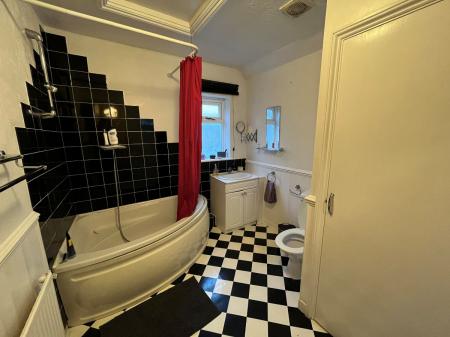 2 bedroom Terraced House to let in Riverdale Road, Canterbury