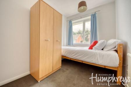 5 bedroom Semi-detached house to let in 7 College Road