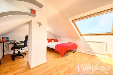 5 bedroom Semi-detached house to let in College Road, opposite CCCU