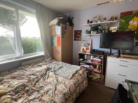 6 bedroom Terraced House to let in 6 Bed Student Home - 32 Kemsing Gardens