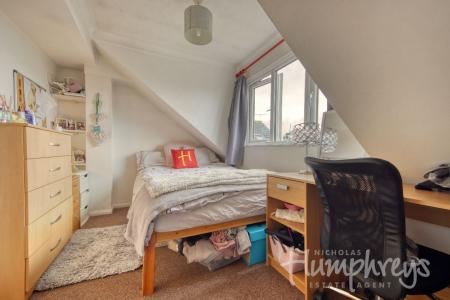 5 bedroom Terraced House to let in Regency Place, Canterbury