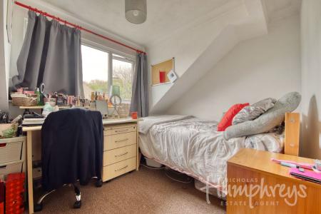 5 bedroom Terraced House to let in Regency Place, Canterbury