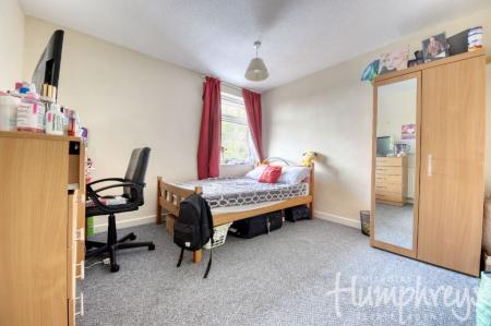 5 bedroom Terraced House to let in 4 Bed Student Home - 5 Ulcombe Gardens