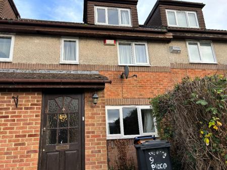 5 bedroom Terraced House to let in 5 Bed Student Home - 9 Regency Place, Canterbury