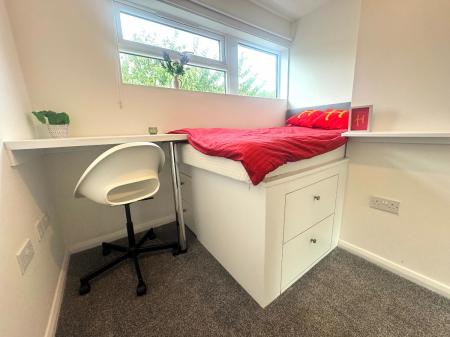 5 bedroom Semi-detached house to let in 5 Bed Student Home - 50 Downs Road, Canterbury