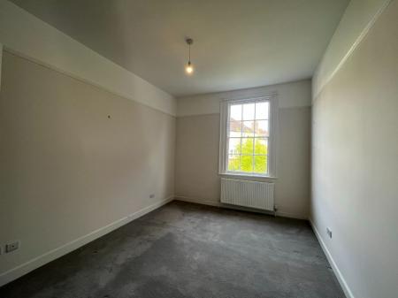 4 bedroom Terraced House to let in The Precincts, Canterbury