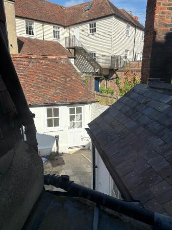 3 bedroom Terraced House to let in The Precincts, Canterbury