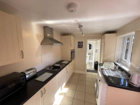 3 bedroom Terraced House to let in 6 Lansdown Road, Canterbury