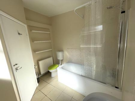 3 bedroom Terraced House to let in 6 Lansdown Road, Canterbury