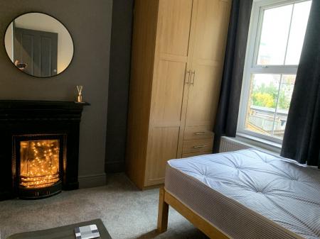 4 bedroom Terraced House to let in 28 Martyrs Field Road, Canterbury