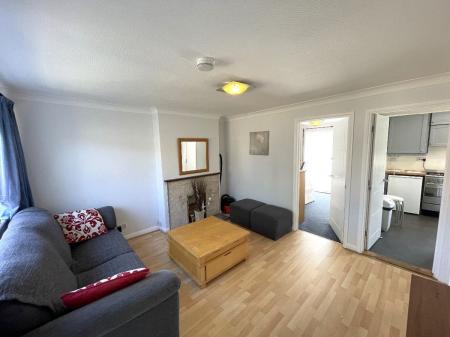 5 Bedroom Student Home - UKC - 96 Salisbury Rd