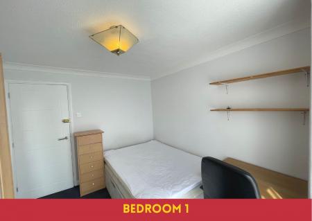 5 bedroom Detached house to let in 5 Bedroom Student Home - UKC - 96 Salisbury Rd