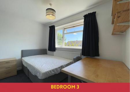 5 bedroom Detached house to let in 5 Bedroom Student Home - UKC - 96 Salisbury Rd