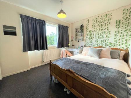 4 bedroom Terraced House to let in 117 Downs Rd - 4 Bedroom Student Home -UKC