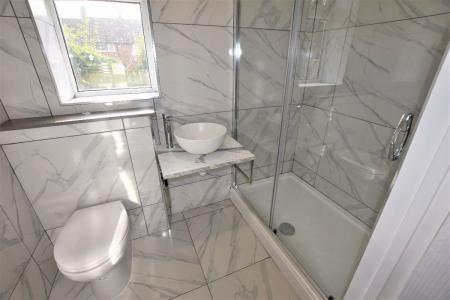 4 bedroom Terraced House to let in 12 Montfort Close, Canterbury