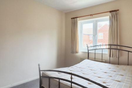 2 bedroom Terraced House to let in Boleyn Court, Lower Chantry Lane, Canterbury