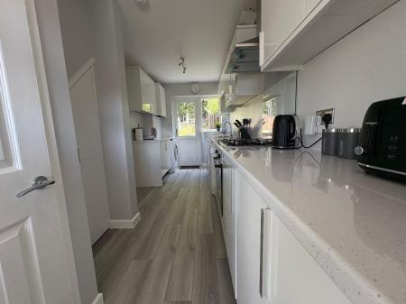 4 bedroom Terraced House to let in Tunstall Road, Canterbury