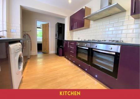 5 bedroom Semi-detached house to let in 5 Bed Student Home - 22 Salisbury Road
