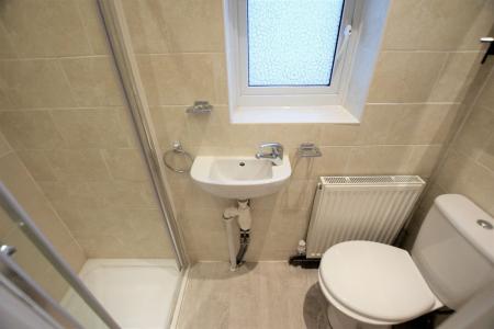 5 bedroom Semi-detached house to let in 5 Bed Student Home - Glenside Avenue