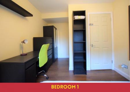 5 bedroom Semi-detached house to let in 5 Bed Student Home - Glenside Avenue