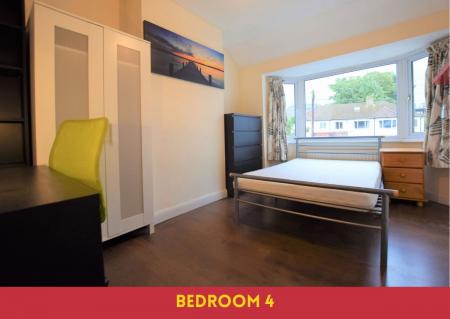 5 bedroom Semi-detached house to let in 5 Bed Student Home - Glenside Avenue