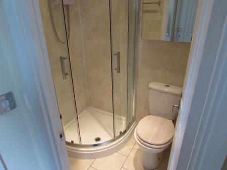 5 bedroom Semi-detached house to let in 5 Bed Student Home - Knight Avenue