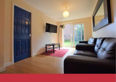 5 bedroom Terraced House to let in 5 Bed Student Home - 27 Godden Road