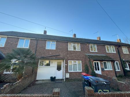 5 bedroom Terraced House to let in 5 Bed Student Home - 27 Godden Road