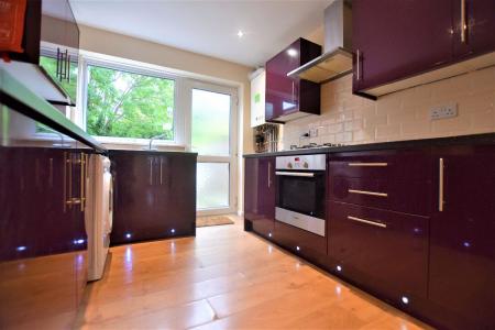 5 Bed Student Home - Teddington Close