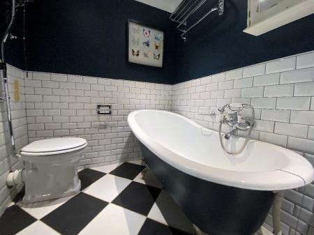 5 bedroom Terraced House to let in Gordon Road