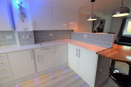 6 Bedroom Student Home - Regency Place